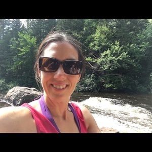 Meet your Posher, Marie-Eve